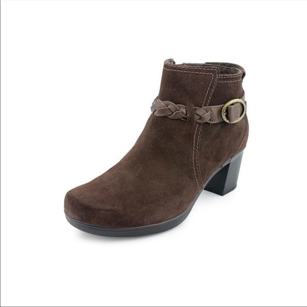 Clarks Scheme Act Bootie NWOT